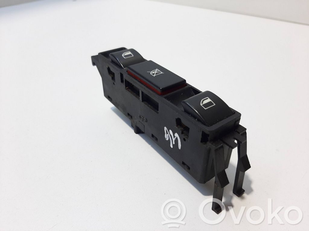 Electric window control switch   6902184