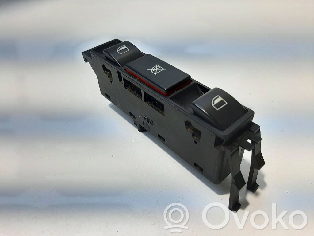 Interruptor del elevalunas eléctrico   8381518