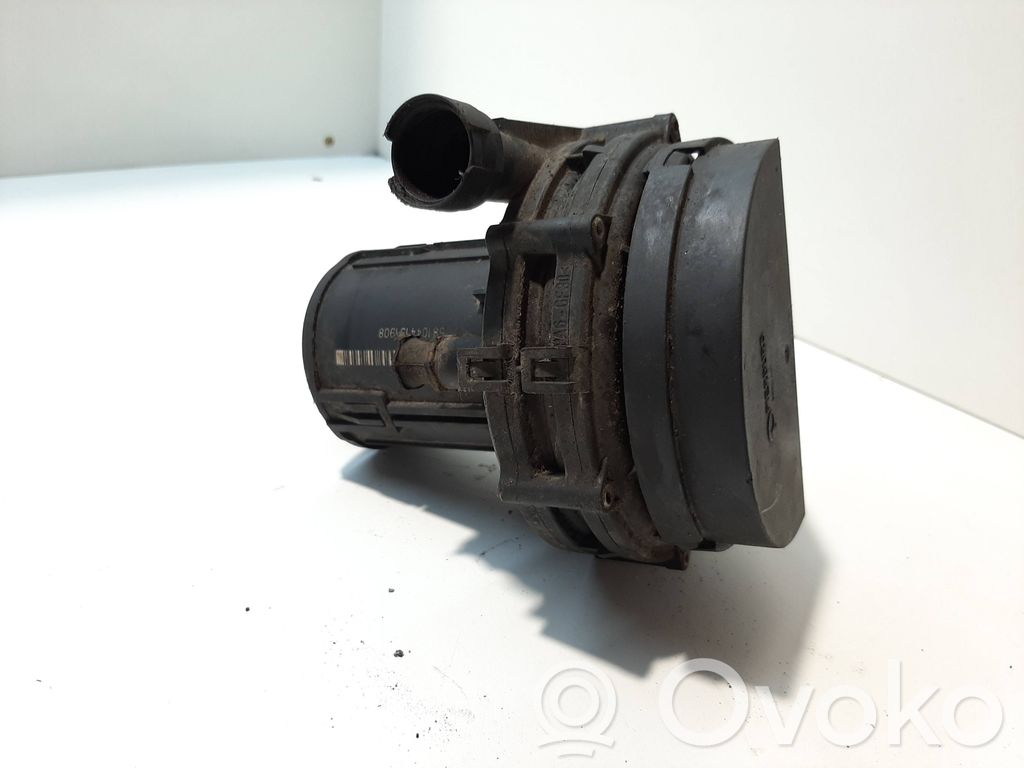 BMW 5 E39 Antrinis oro siurblys 