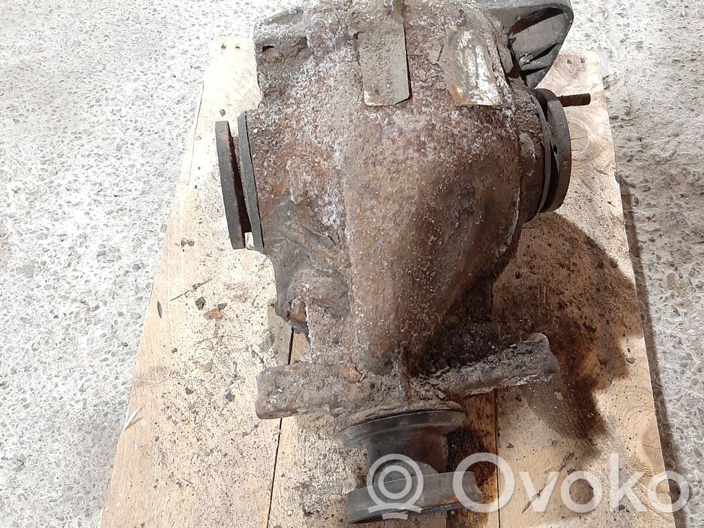 Hinterachsdifferential   7532049