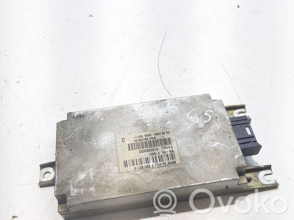 BMW 7 E65 E66 Valdymo balsu modulis 