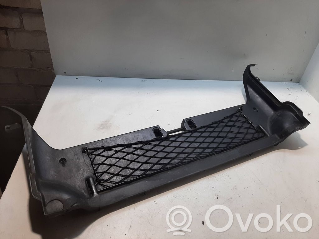 BMW 7 E38 Tailgate/boot cover trim set 