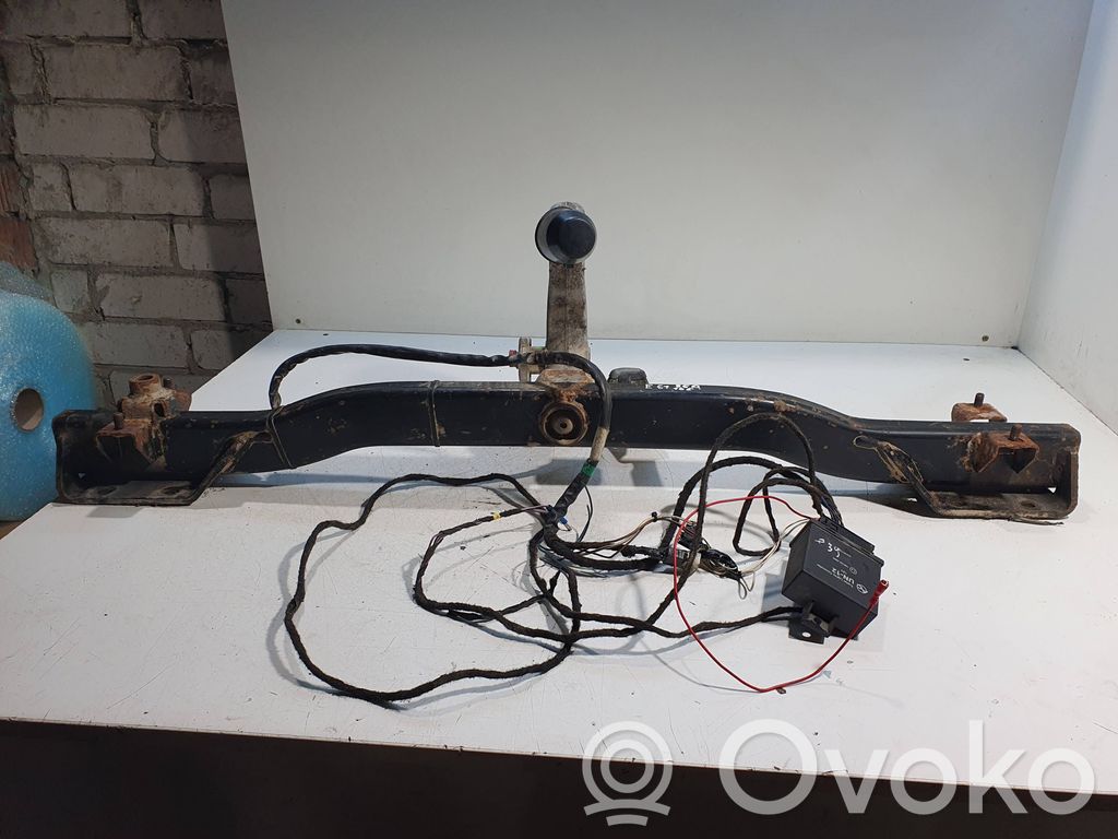 BMW 5 E60 E61 Tow bar set 