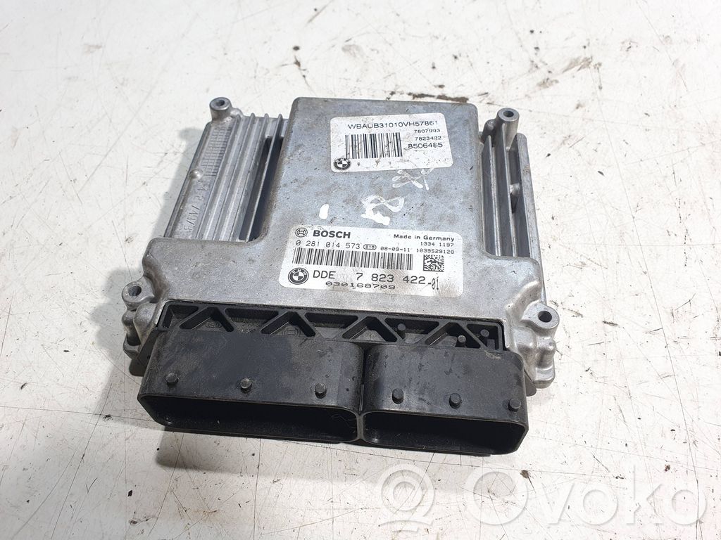 BMW 1 E81 E87 Engine control unit/module 
