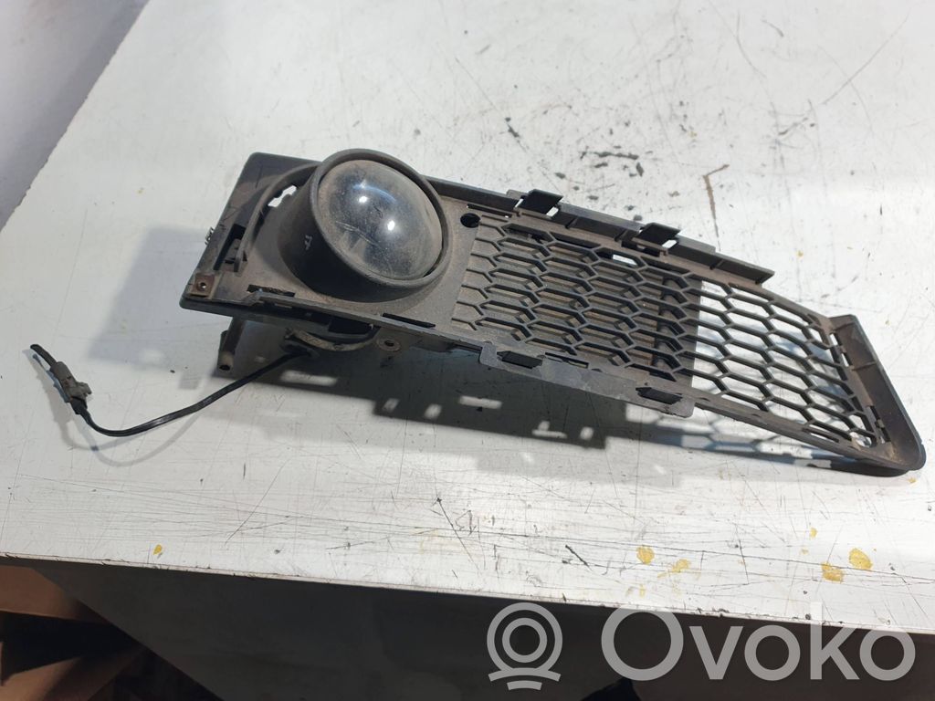 BMW 3 E90 E91 Front fog light trim/grill 