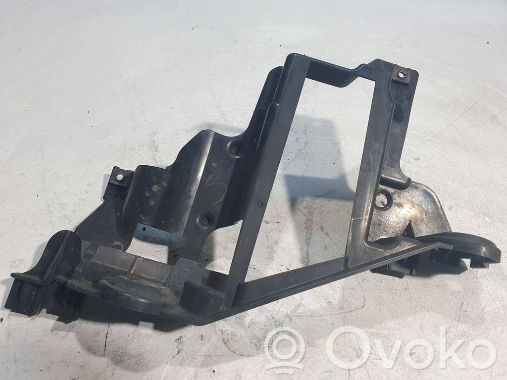 BMW X5 E53 Headlight/headlamp mounting bracket 