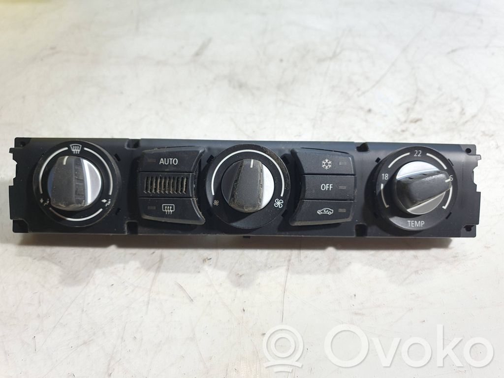BMW 5 E60 E61 Climate control unit 