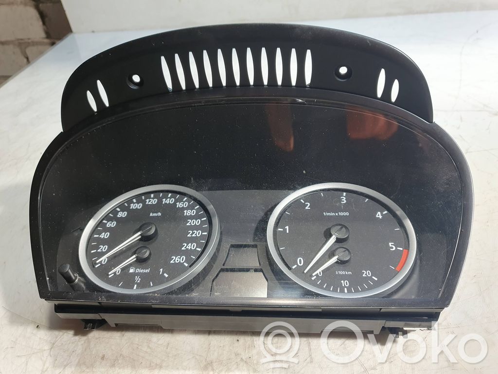 BMW 5 E60 E61 Speedometer (instrument cluster) 