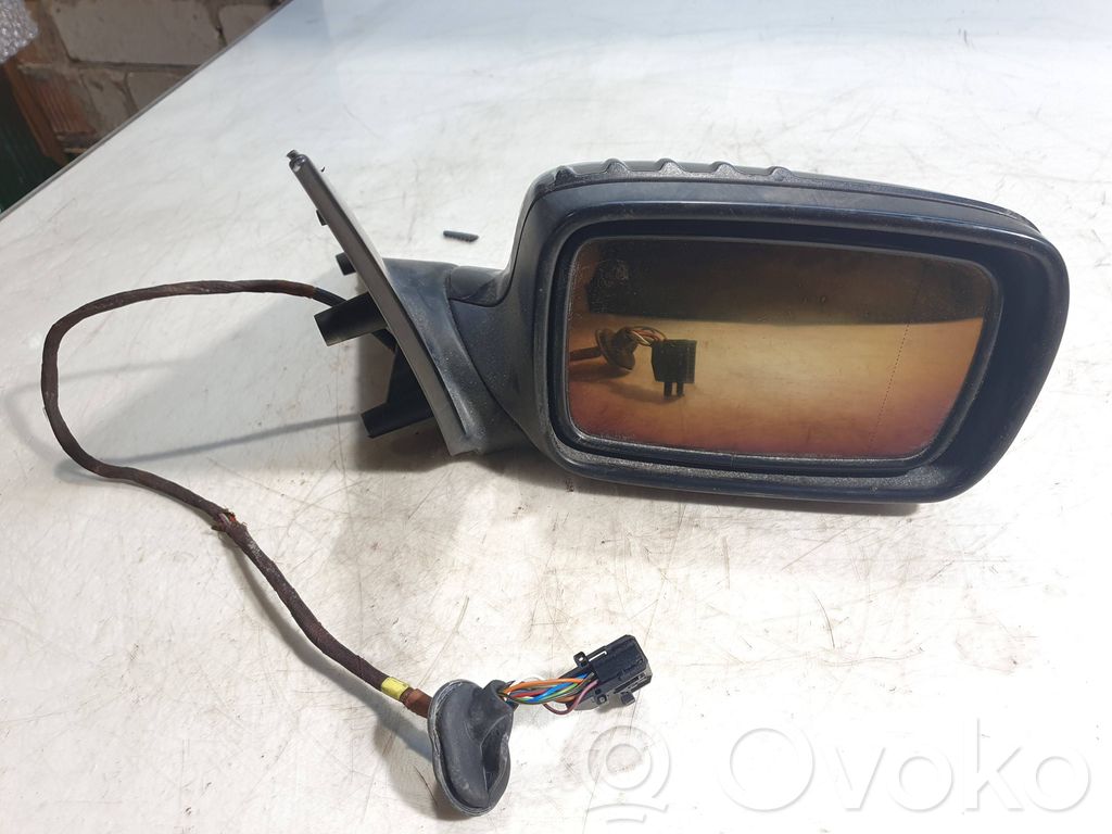 Front door electric wing mirror   X0125110