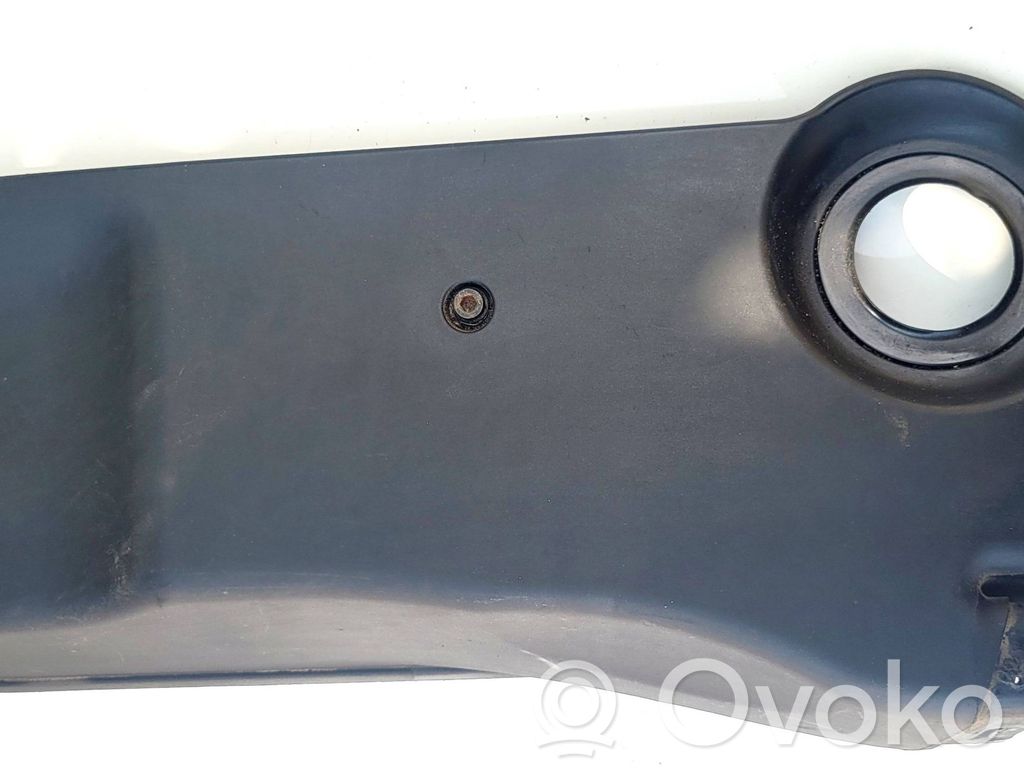 Engine cover (trim)