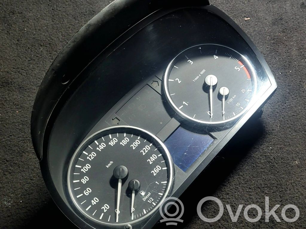 BMW 3 E90 E91 Spidometrs (instrumentu panelī) 