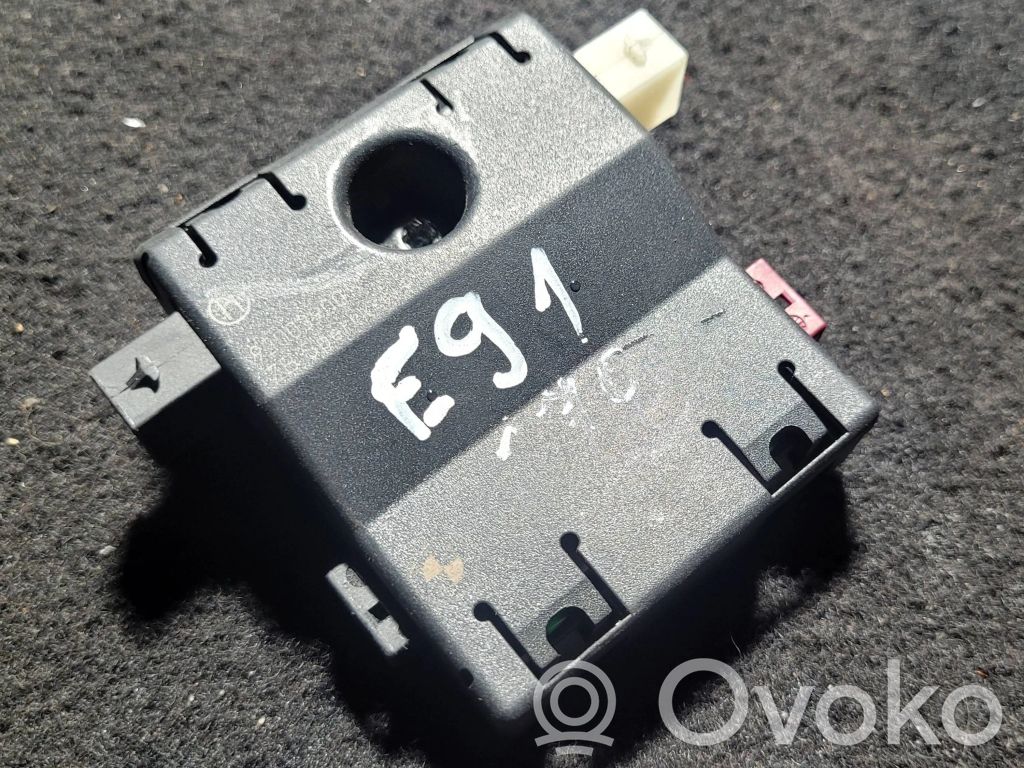 BMW 3 E90 E91 Antennin ohjainlaite 