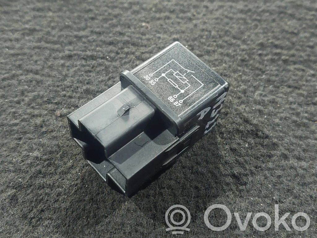 Mazda 323 F Other relay 