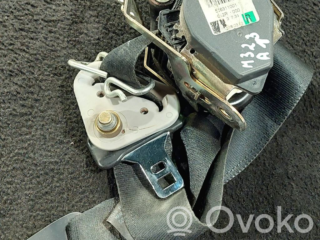 Mazda 323 F Pas bezpieczeństwa fotela przedniego 