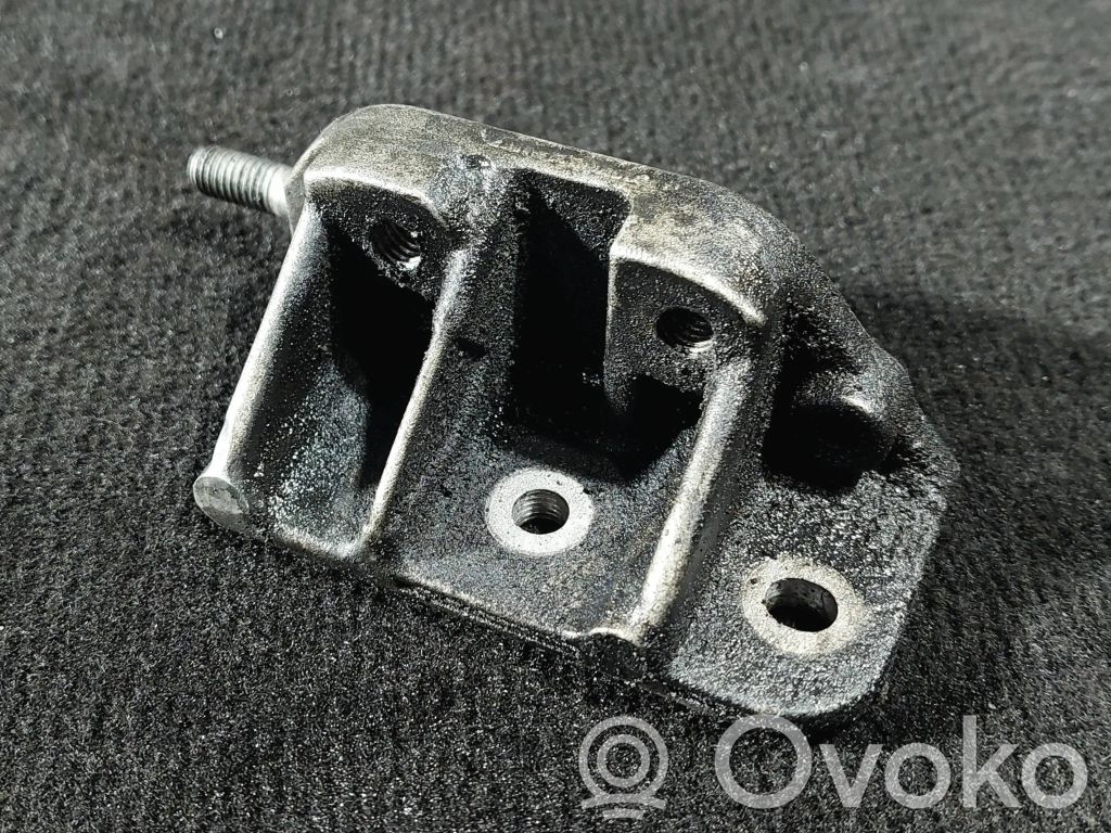 Renault Scenic II -  Grand scenic II Engine mounting bracket 