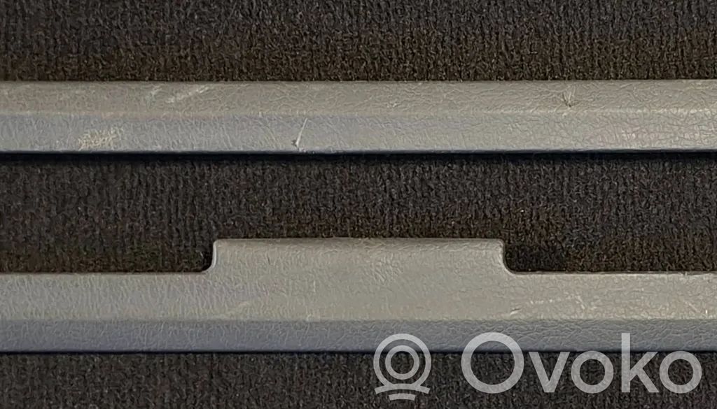 Citroen C8 Copertura rivestimento binario sedile posteriore 