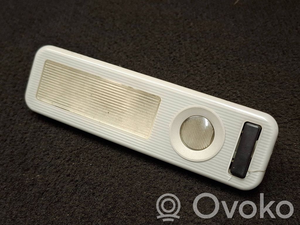 Lampka podsufitki tylna   63318366434,63318366436