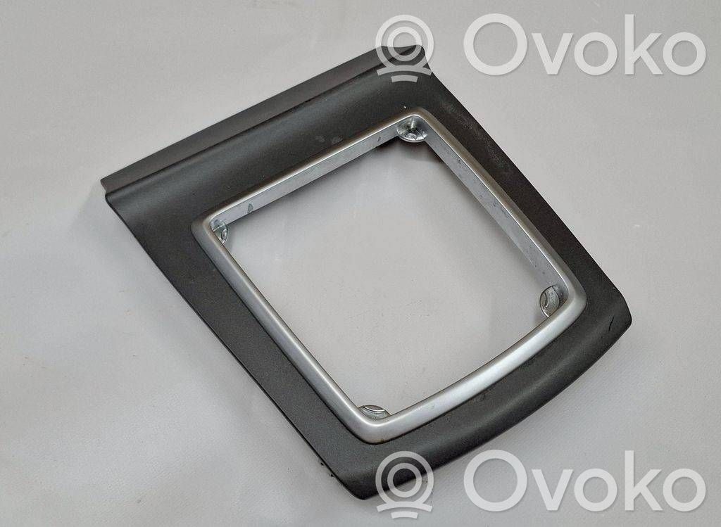 Ford Focus Gear shifter surround trim plastic 