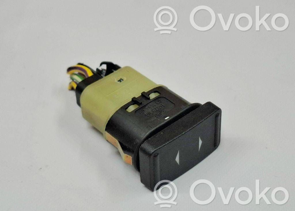 Ford Focus Interruptor del elevalunas eléctrico 