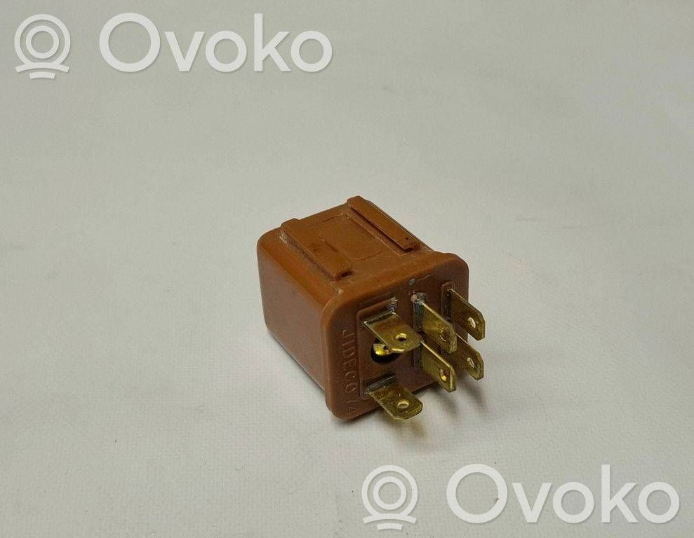 Muu rele   25232AA020,MR5A420A1,50201V