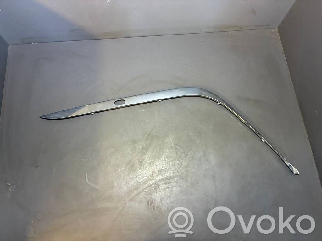 BMW 7 E38 Front bumper splitter molding 