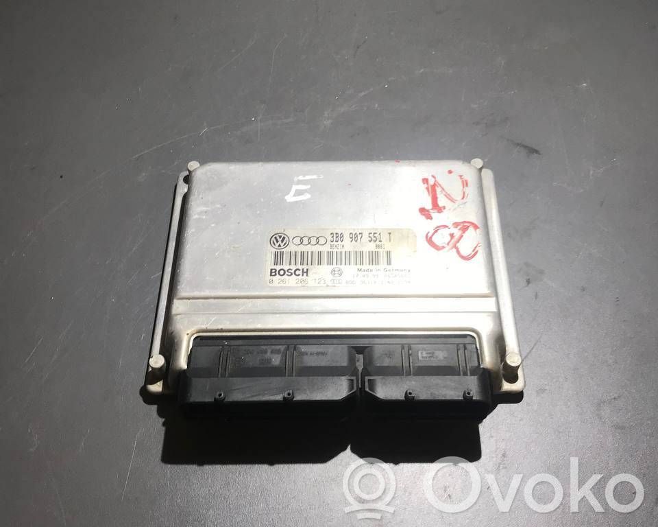 Audi A6 S6 C5 4B Engine control unit/module 