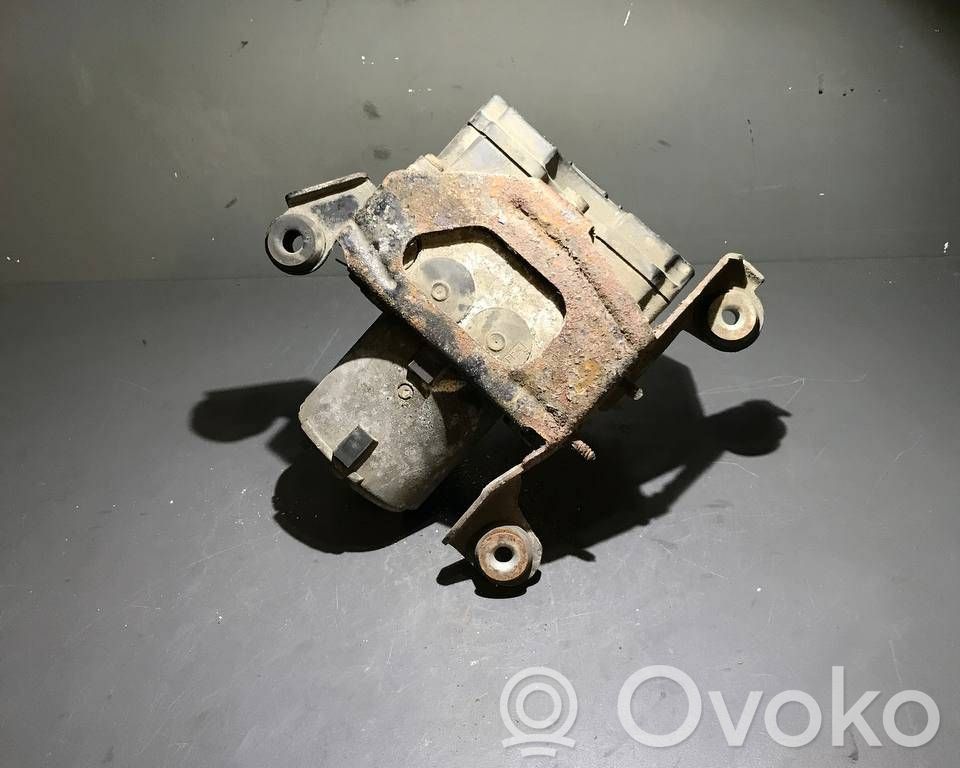 Audi A4 S4 B5 8D Bomba de ABS 