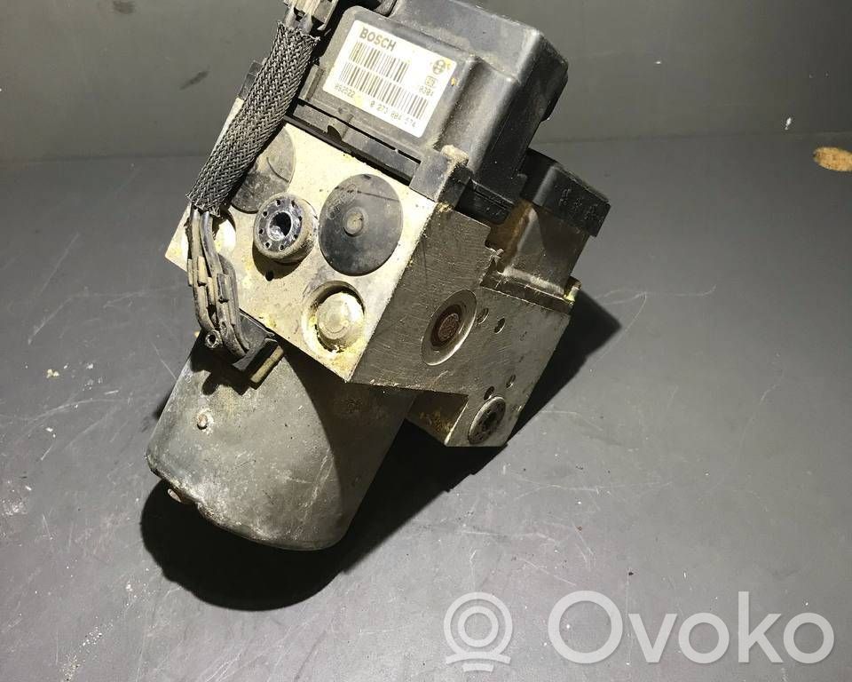 Audi A6 S6 C5 4B Bomba de ABS 