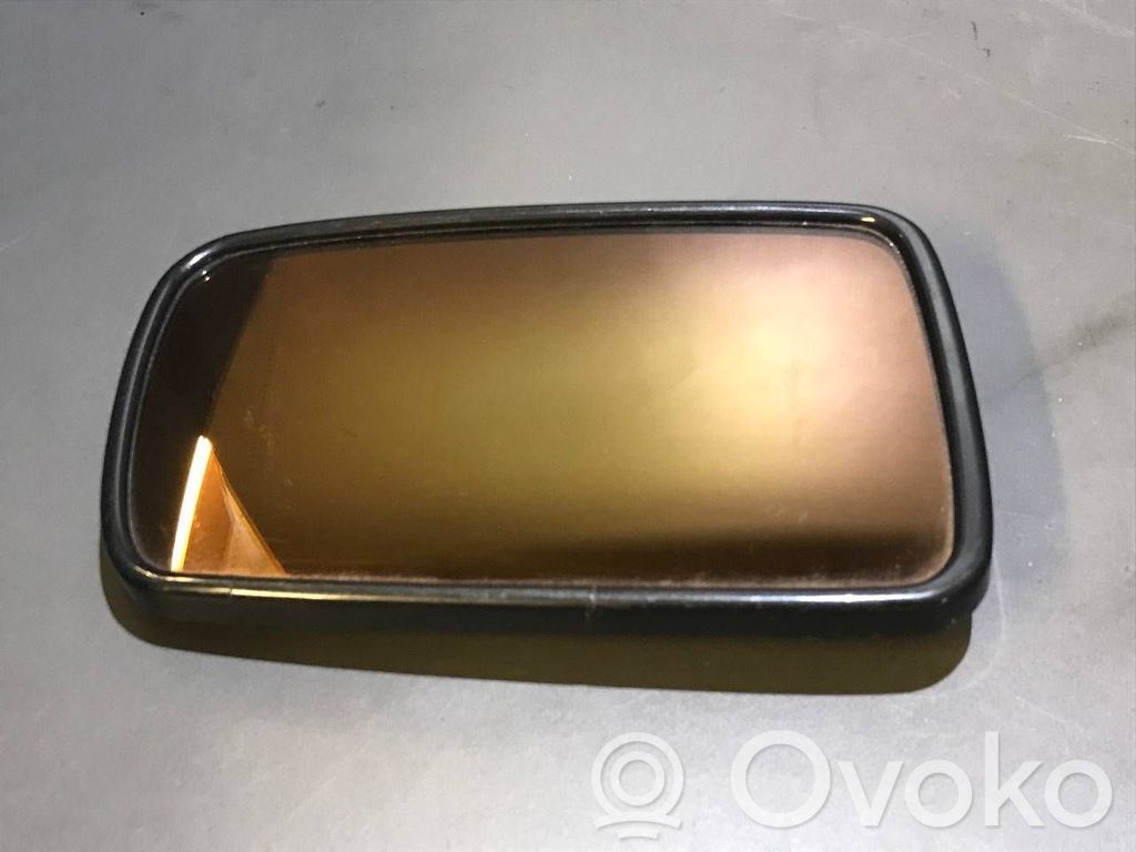 BMW 7 E65 E66 Veidrodėlio stiklas 
