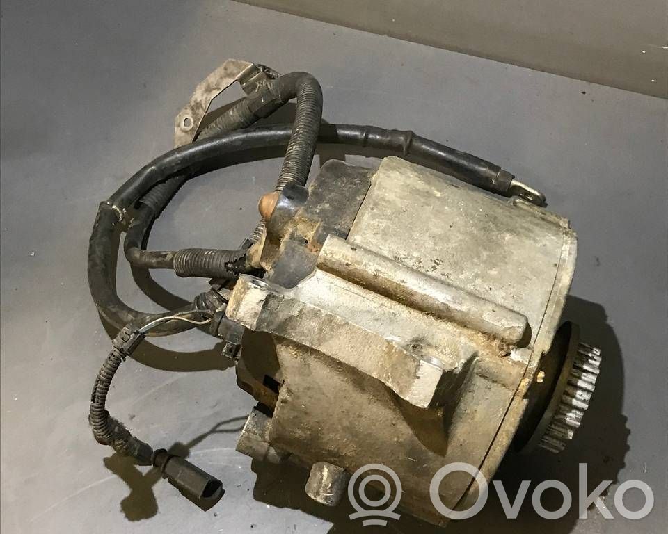 Volkswagen Touareg I Alternator 