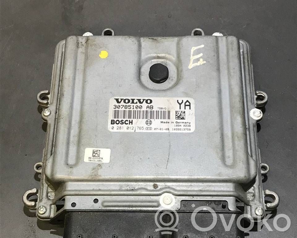Volvo S80 Engine control unit/module 