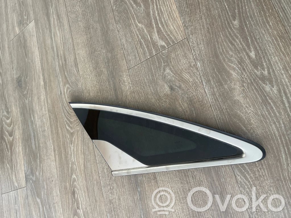 KIA Pro Cee'd III Rear side window 