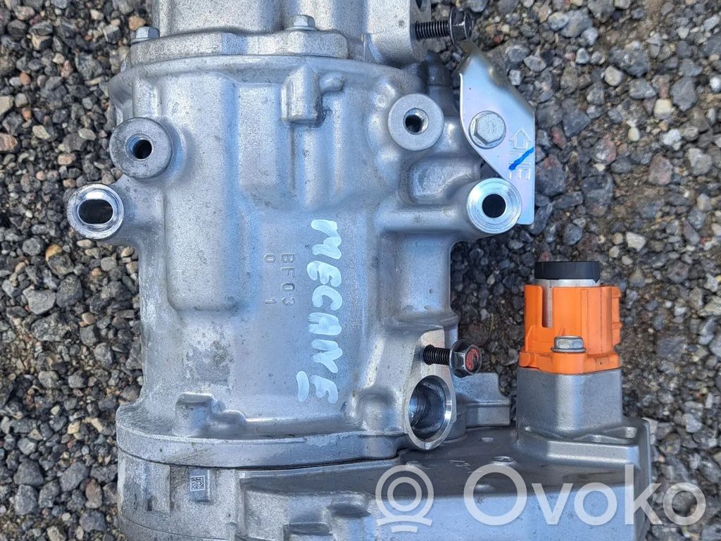 Renault Megane E-Tech Air conditioning (A/C) compressor (pump) 