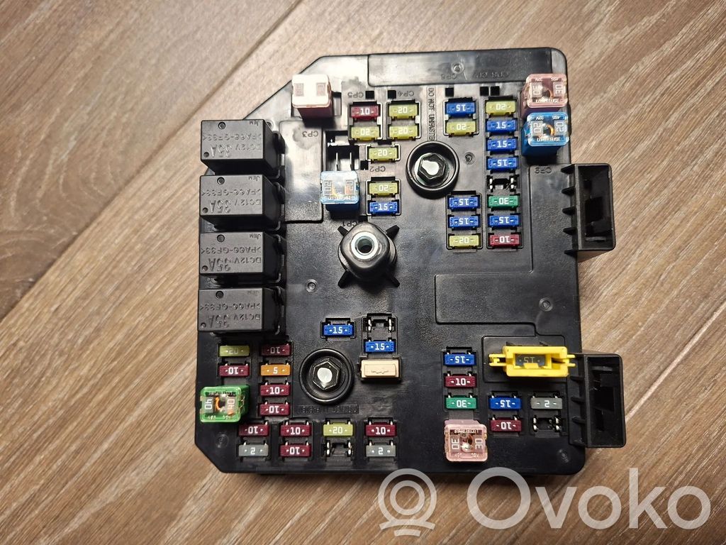 Chevrolet Captiva Fuse module 