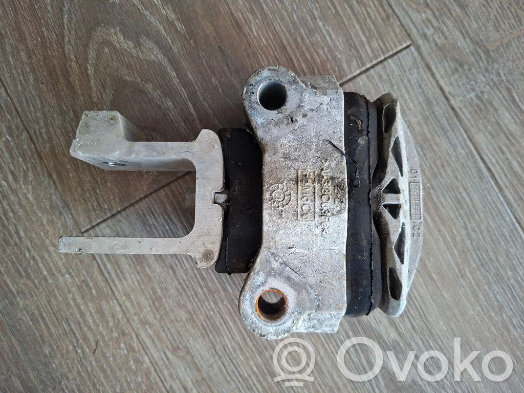 Engine mount bracket   LX636P082DA