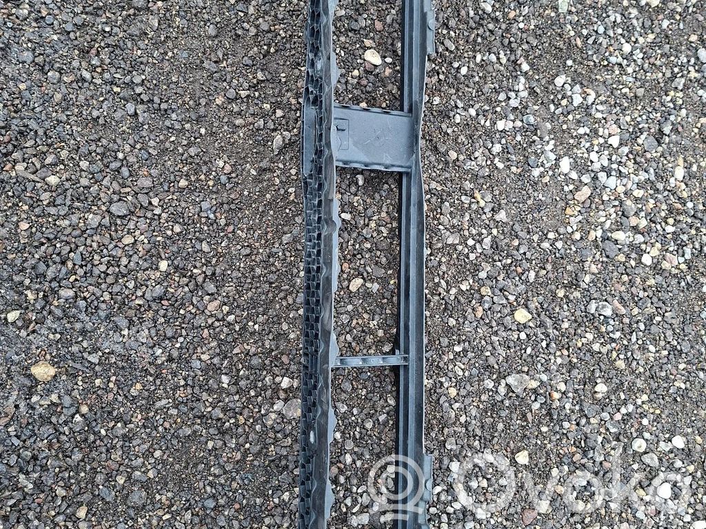 Renault Austral Intercooler air guide/duct channel 