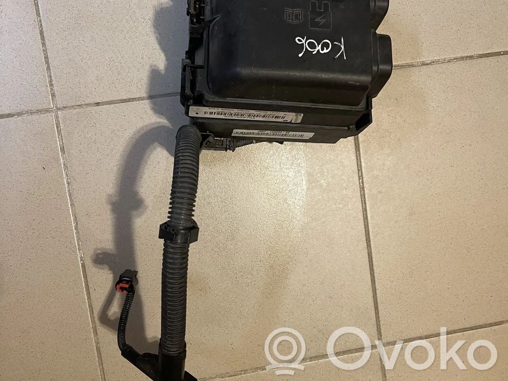 Sulakemoduuli   JX6T14A094AE