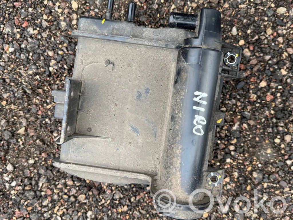 KIA Niro Aktiivihiilisuodattimen polttoainehöyrysäiliö 