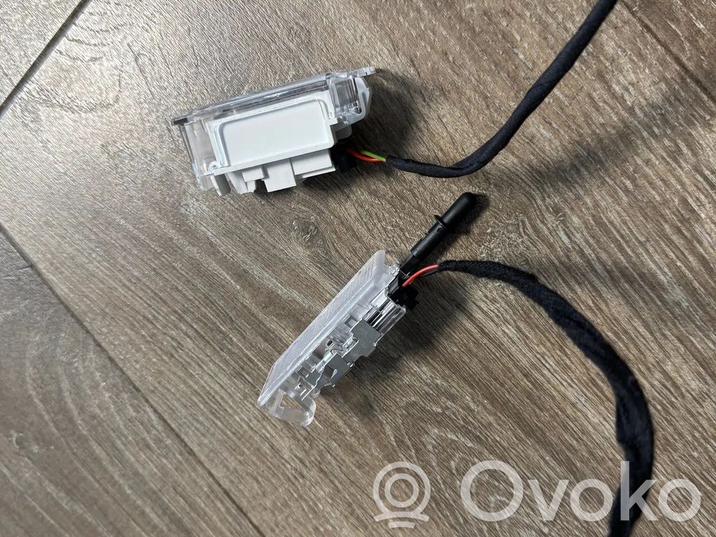 Renault Symbioz Luz del asiento delantero 
