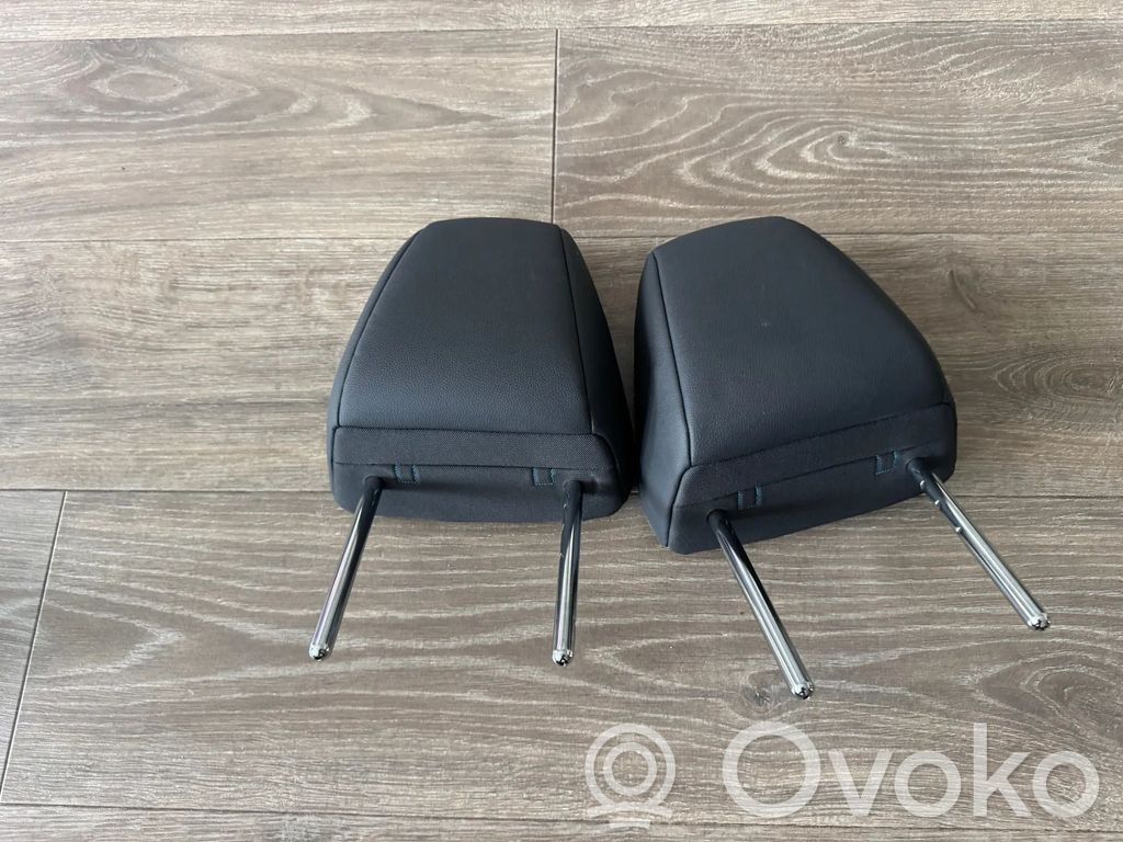 Hyundai Kona II Front seat headrest 