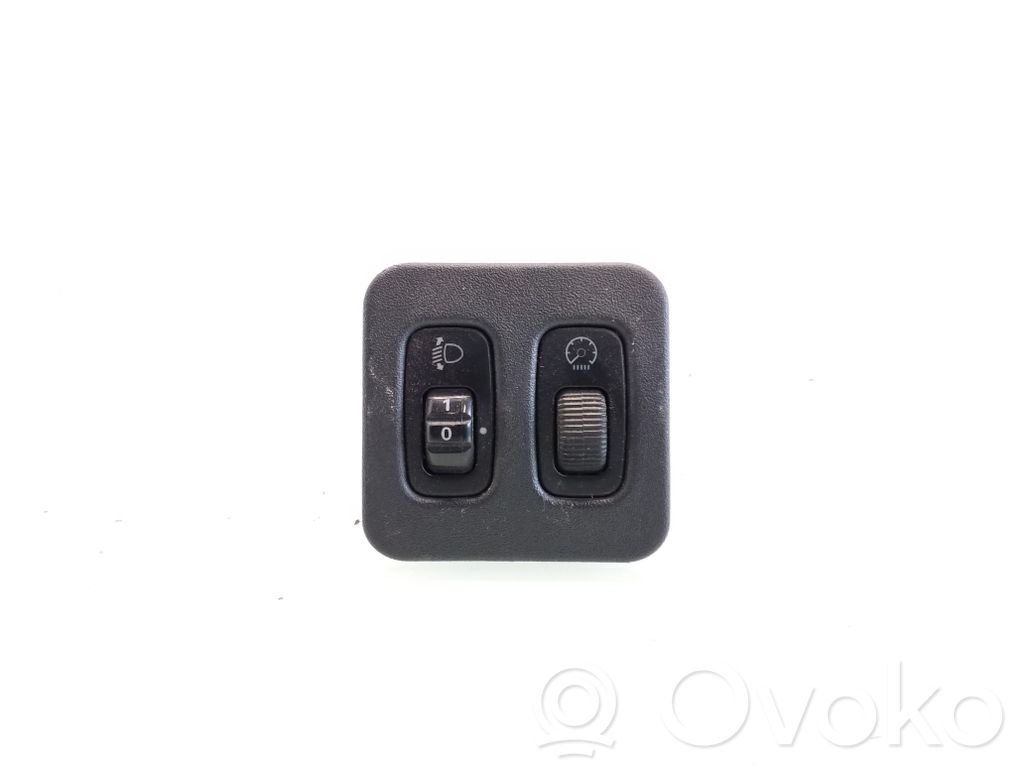 Mitsubishi Pajero Panel lighting control switch 
