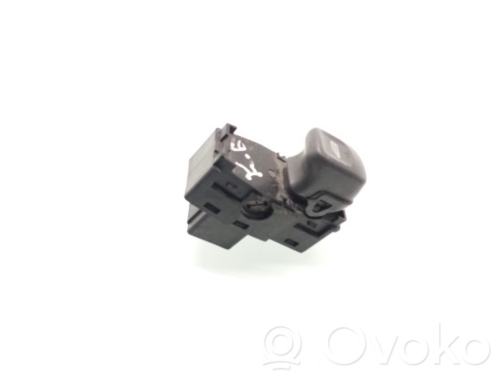 Electric window control switch   9472275