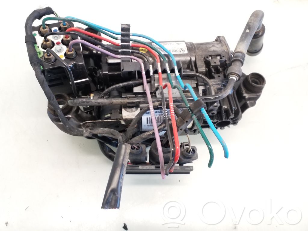 Volkswagen Phaeton Air suspension compressor/pump 