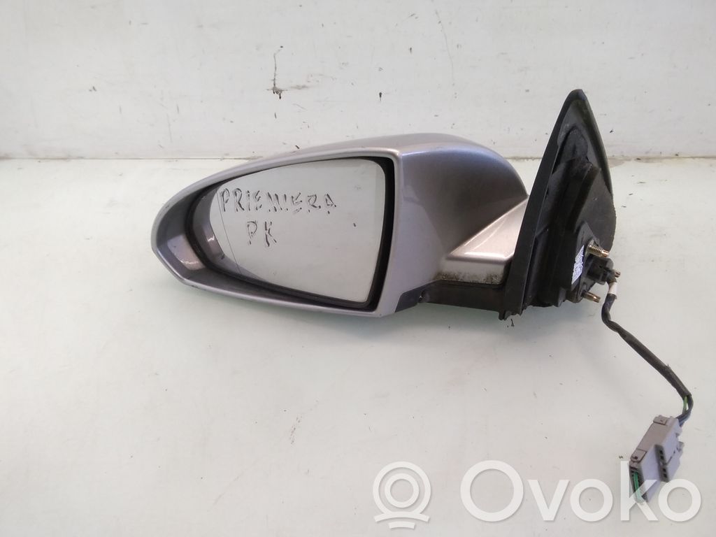 Nissan Primera Front door electric wing mirror 