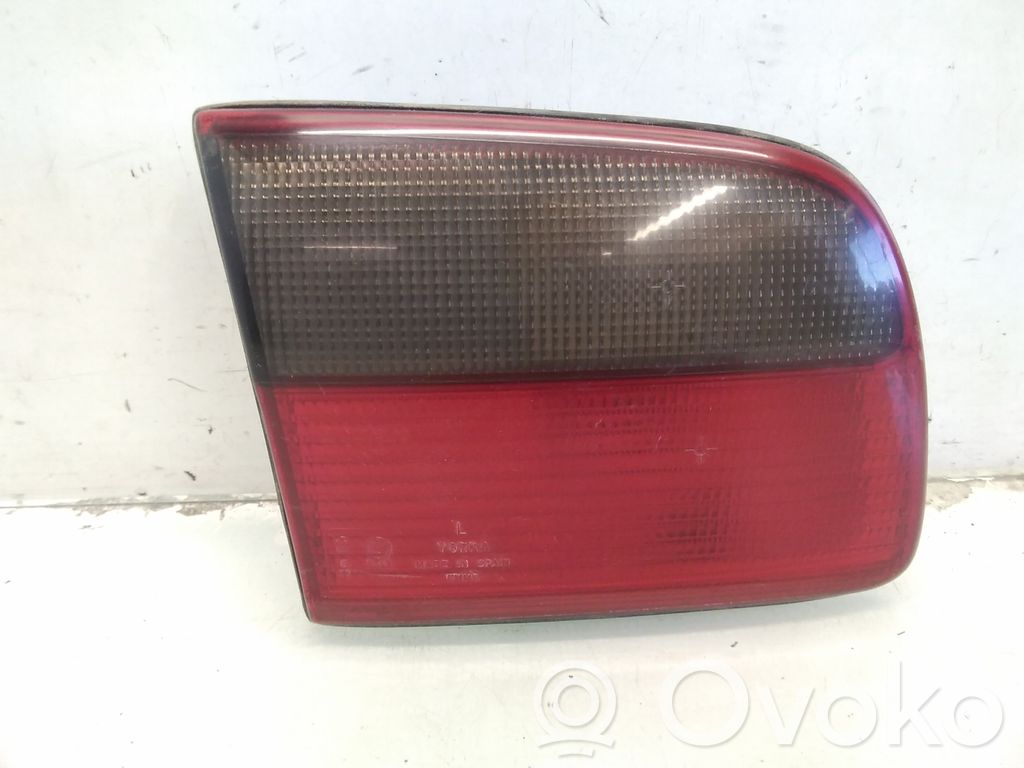 Opel Omega B1 Takaluukun takavalot 