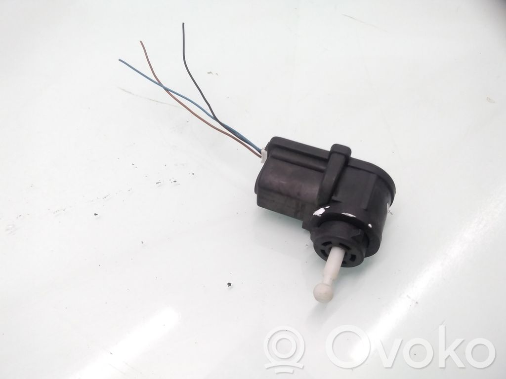 Volkswagen Golf IV Headlight level adjustment motor 