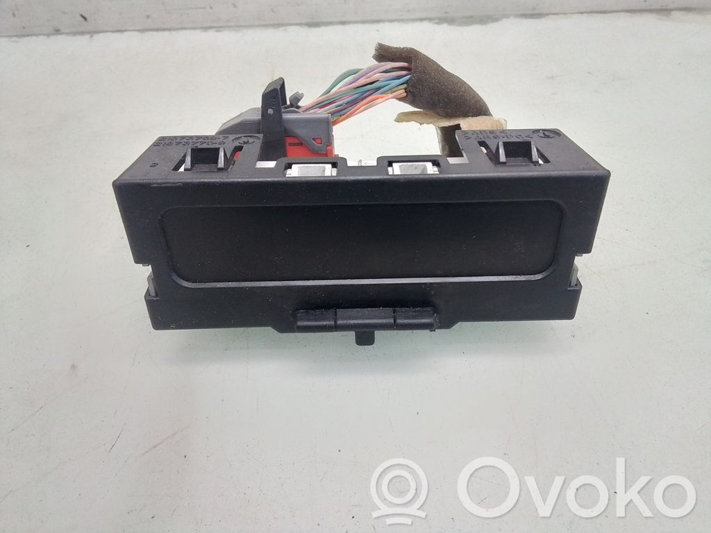 Renault Megane II Screen/display/small screen 