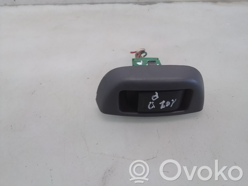 Peugeot 107 Electric window control switch 