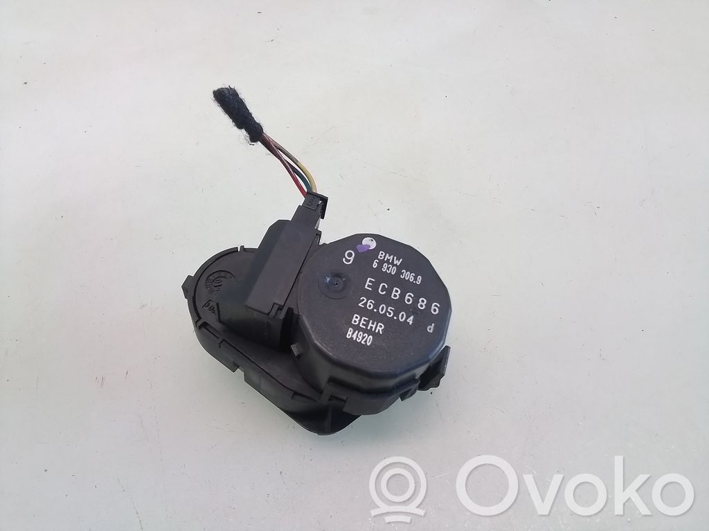 BMW 5 E60 E61 Tuloilmaventtiilin käyttömoottori 