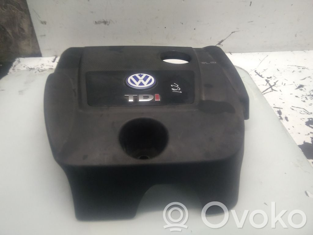 Volkswagen Golf IV Cubierta del motor (embellecedor) 